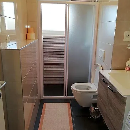Mery Hotel 3*