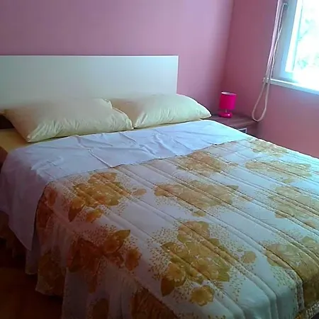 Mery 3* Trogir